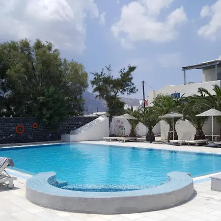 Okeanis Agia Paraskevi (Santorini)